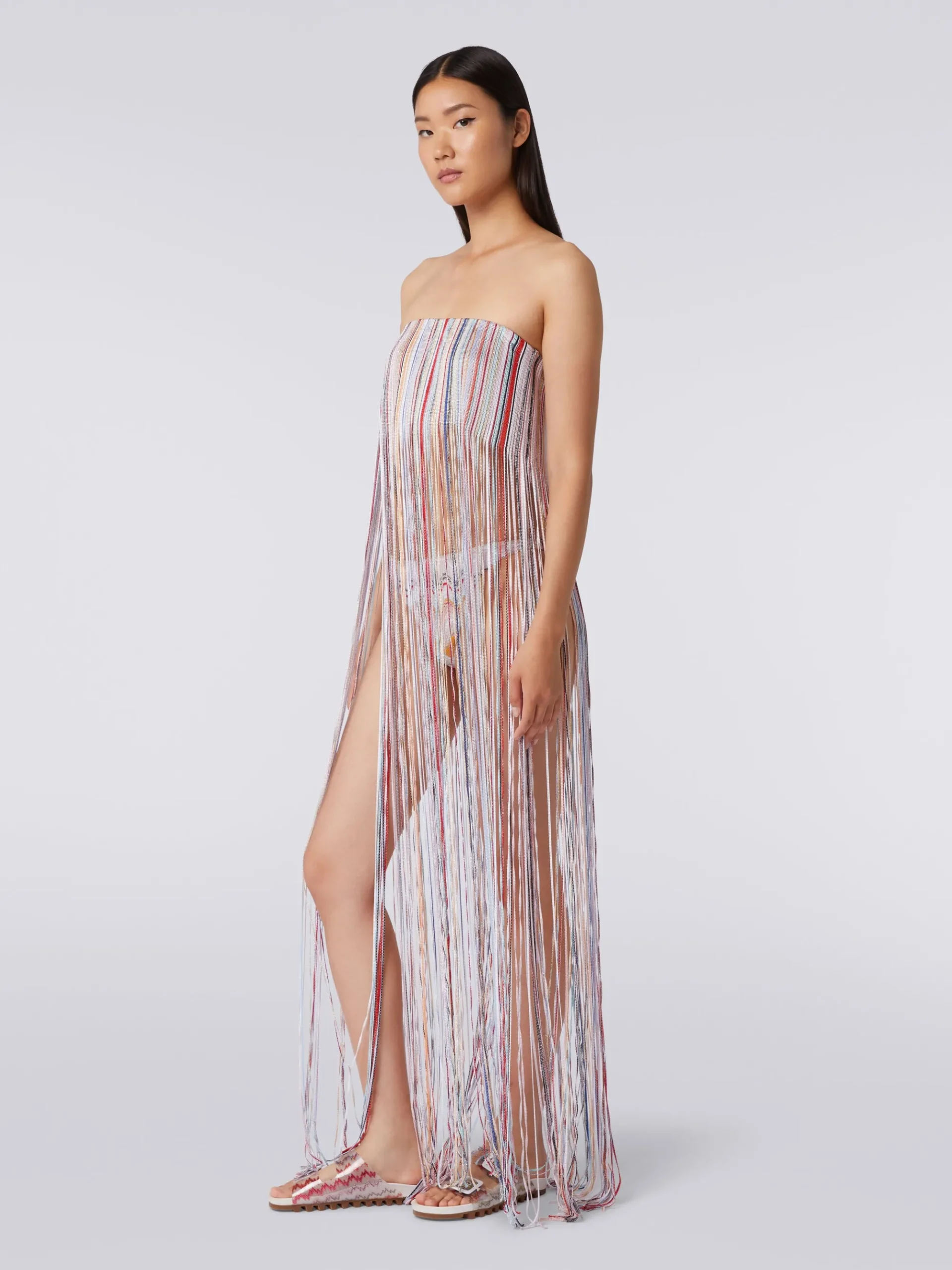 Abito copricostume a bustier con frange e lurex