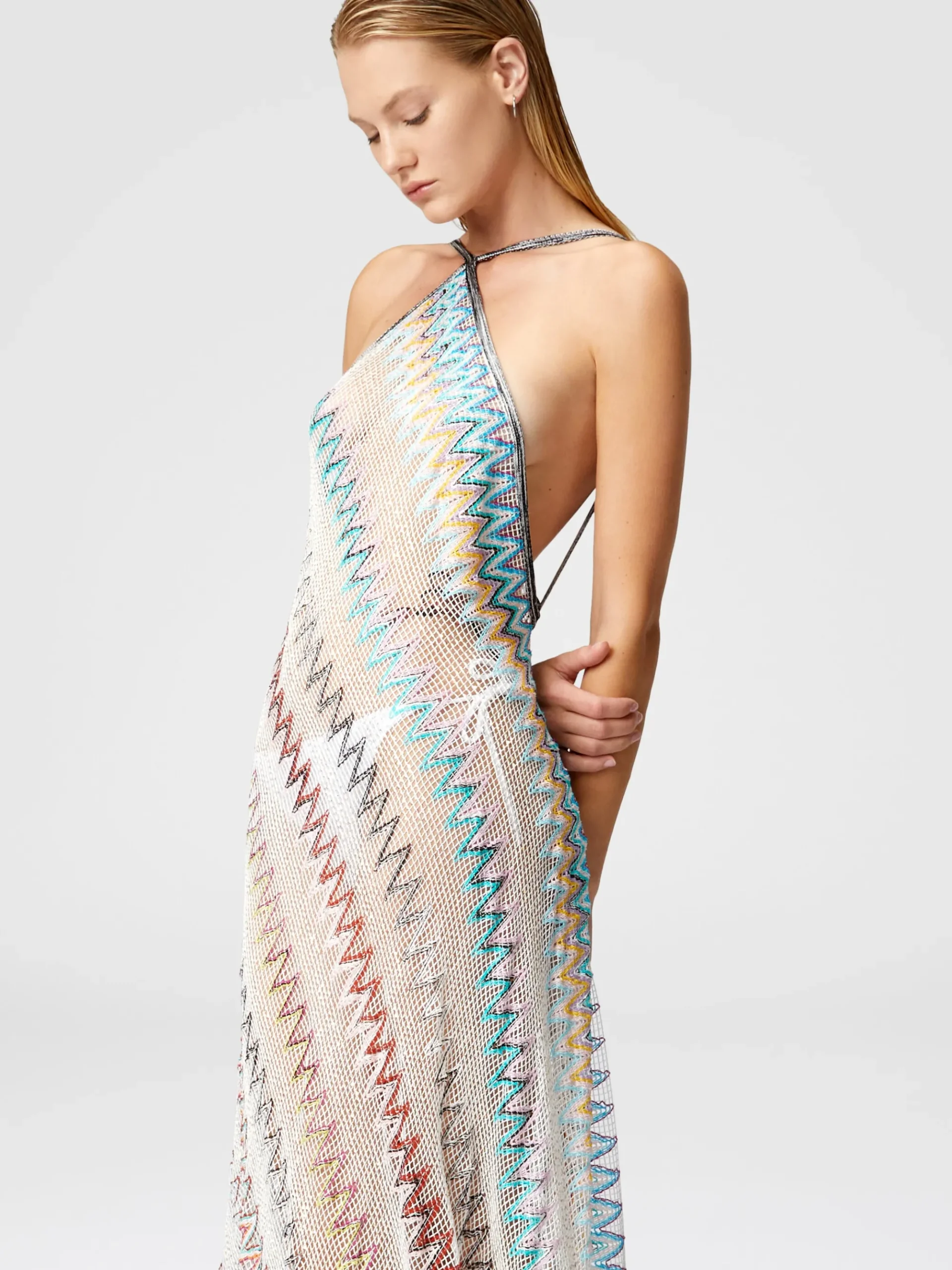 Abito copricostume a rete zig zag con paillettes