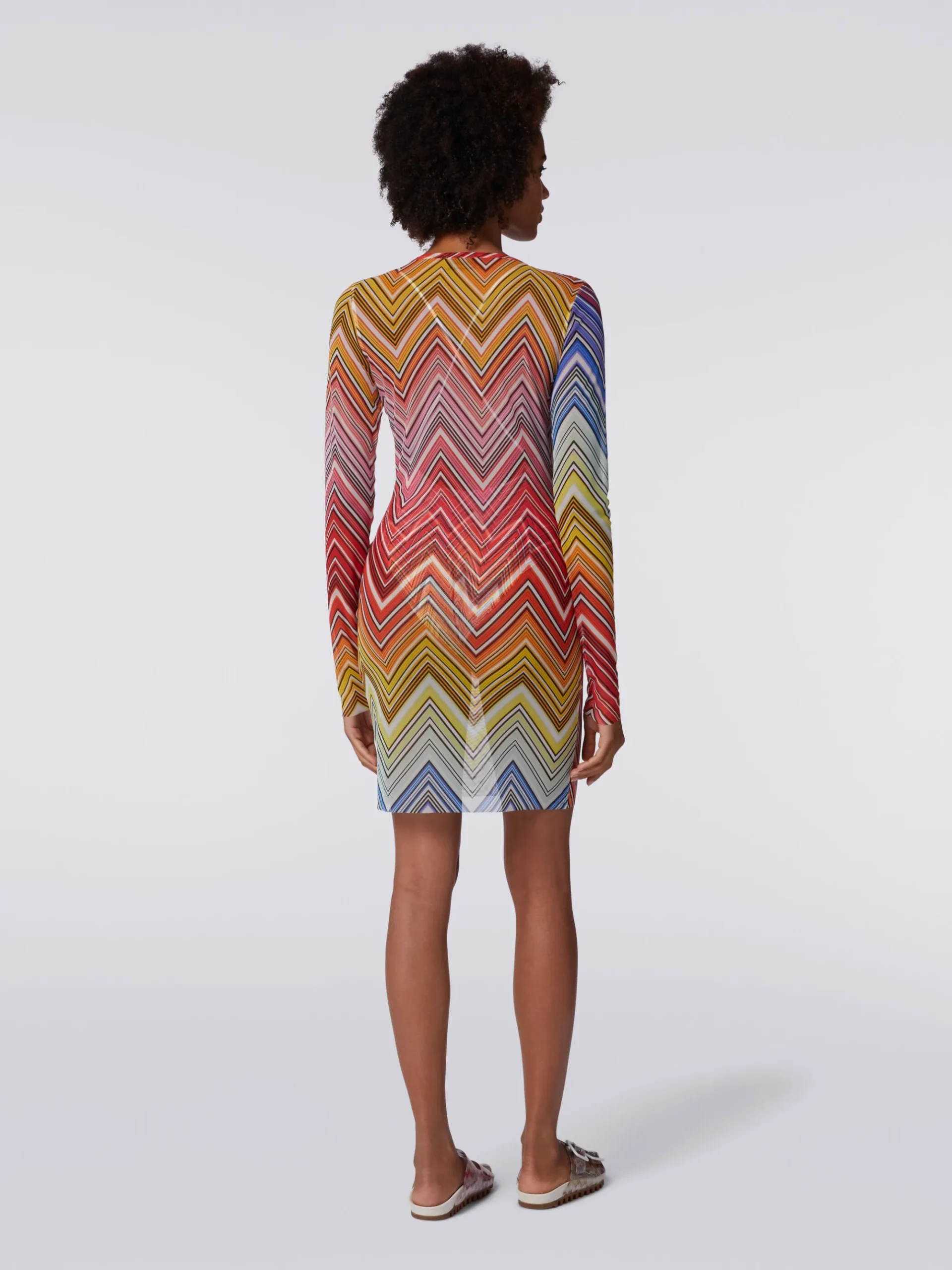 Abito mare in tulle stampa zig zag