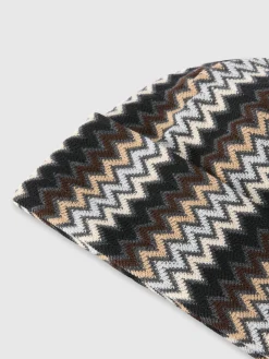 Beanie in lana zig zag