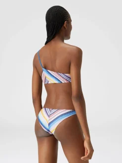 Bikini monospalla in crochet rigato