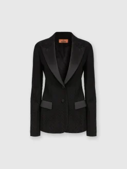 Blazer chevron con dettagli in raso