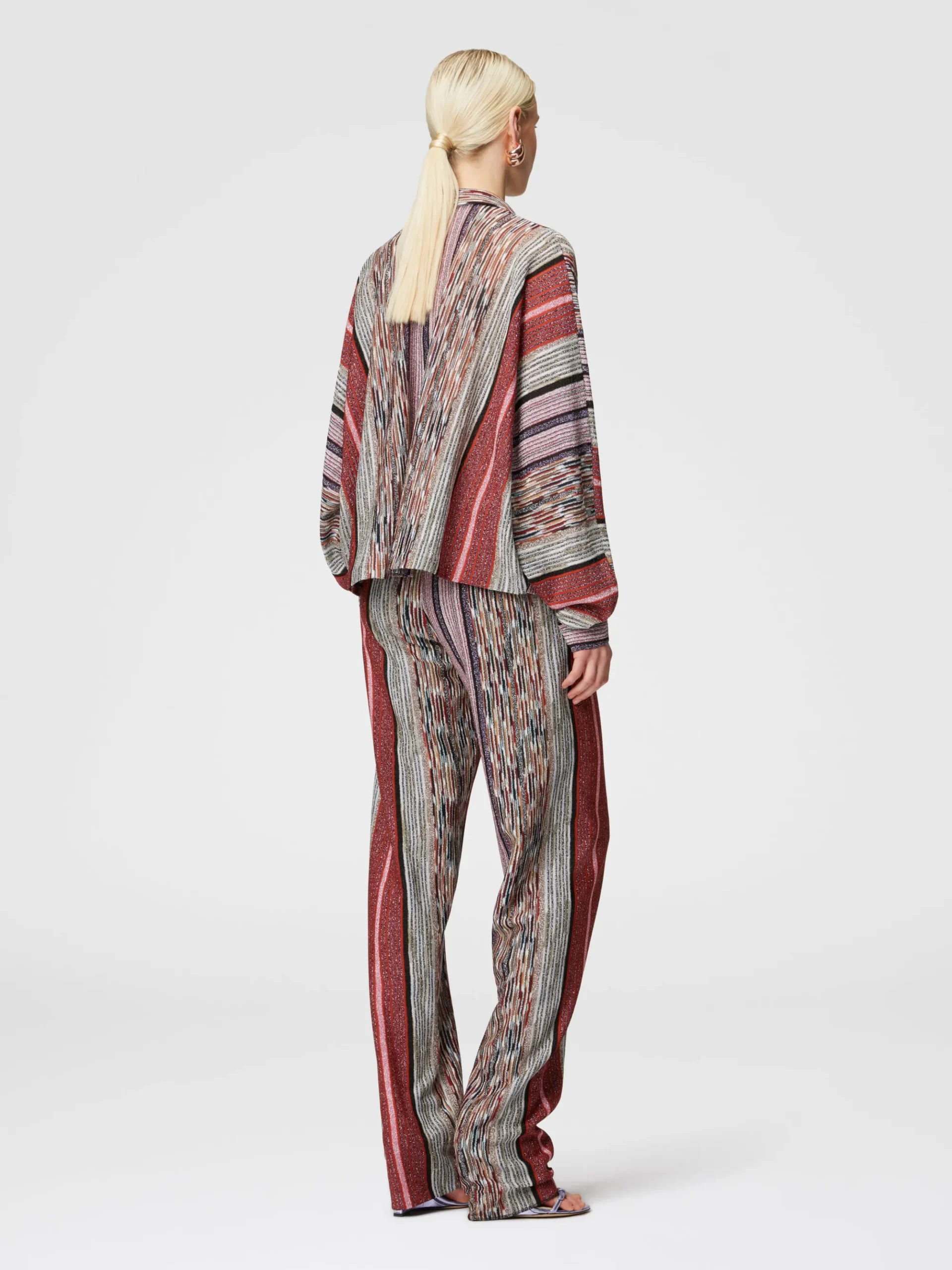 Blusa con collo foulard in viscosa lamé