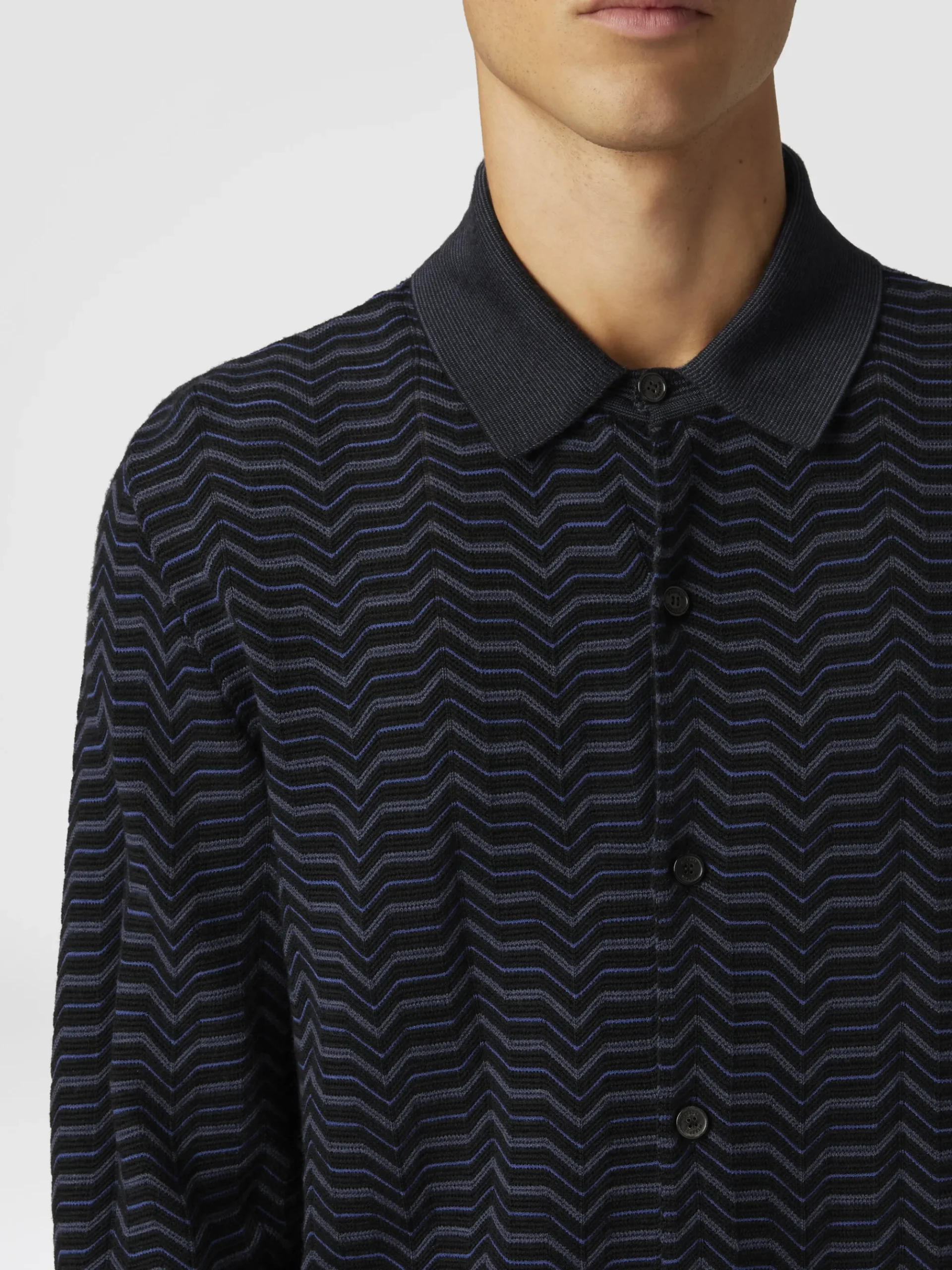 Camicia in maglia di lana e viscosa con onde