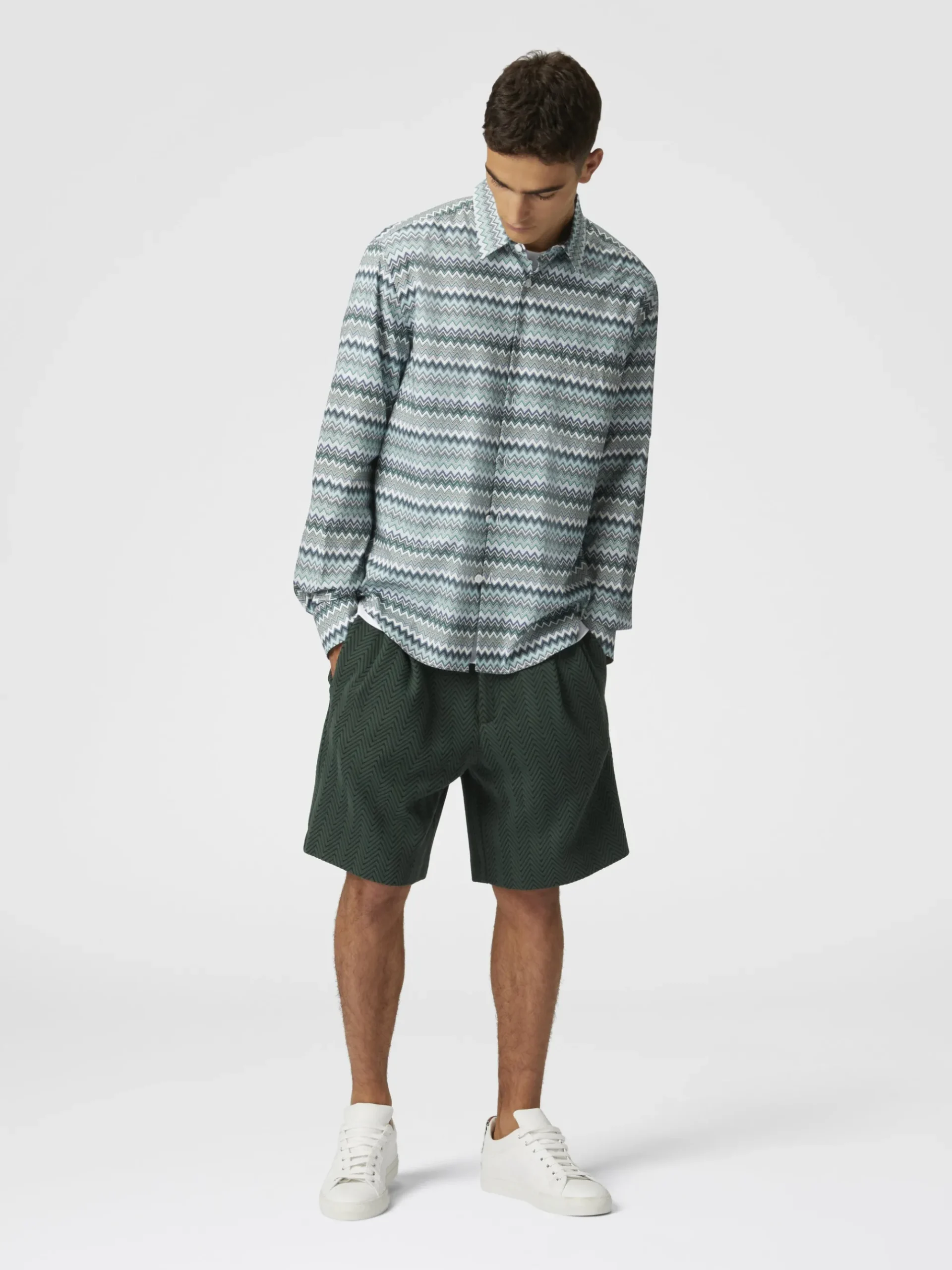 Camicia in popeline di cotone zig zag con taschino