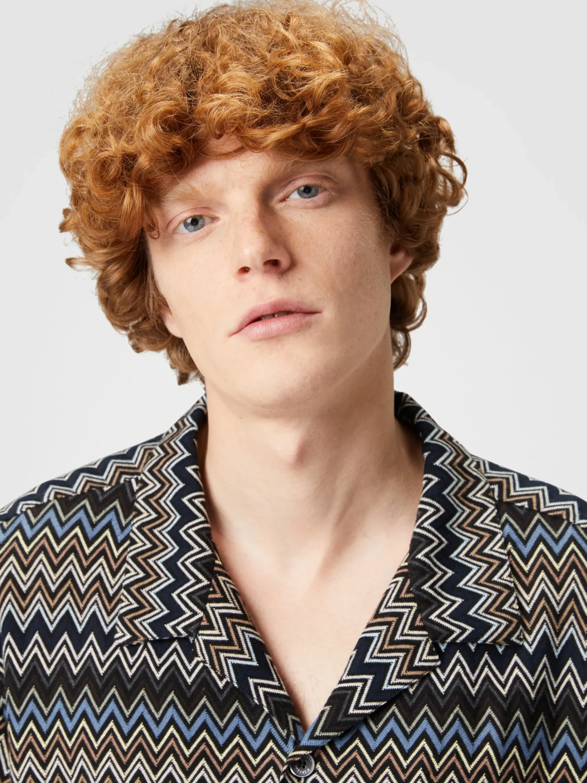 Camicia taglio bowling in cotone zig zag