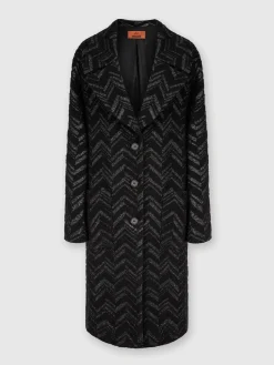 Cappotto in maglia bouclé con chevron lamé