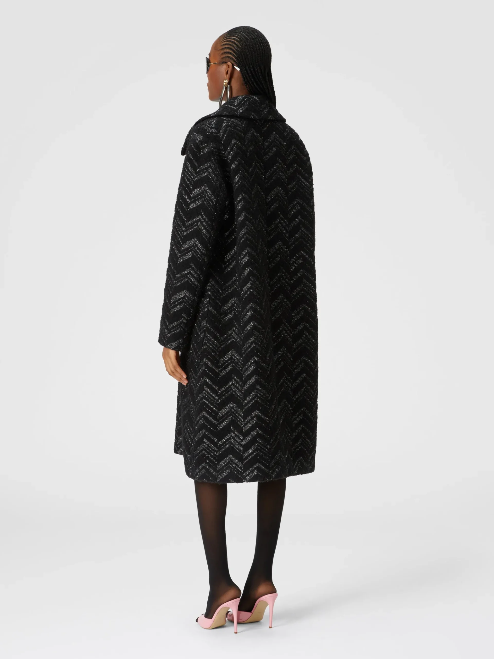 Cappotto in maglia bouclé con chevron lamé