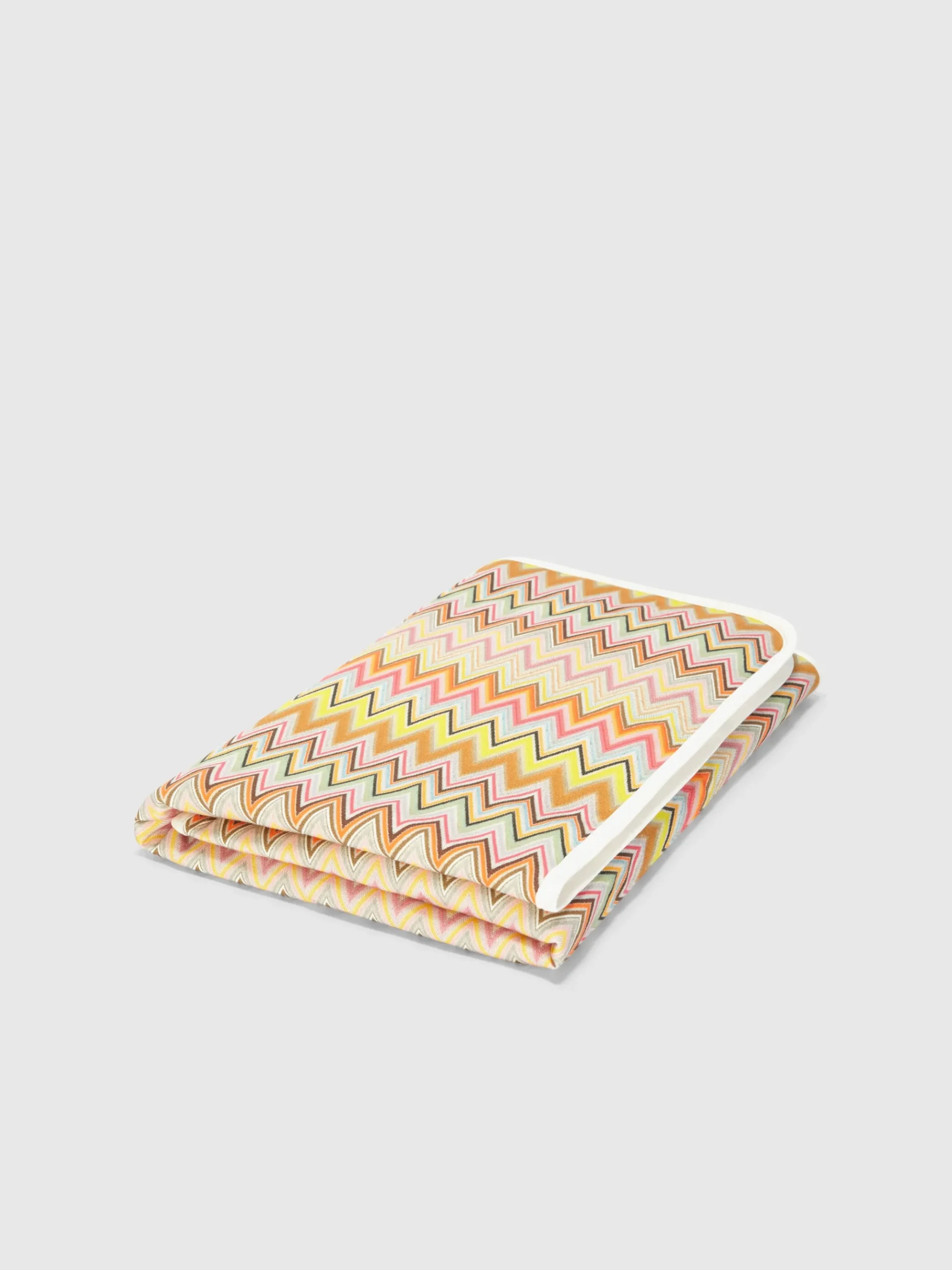 Coperta in cotone stretch zig zag con profili a contrasto