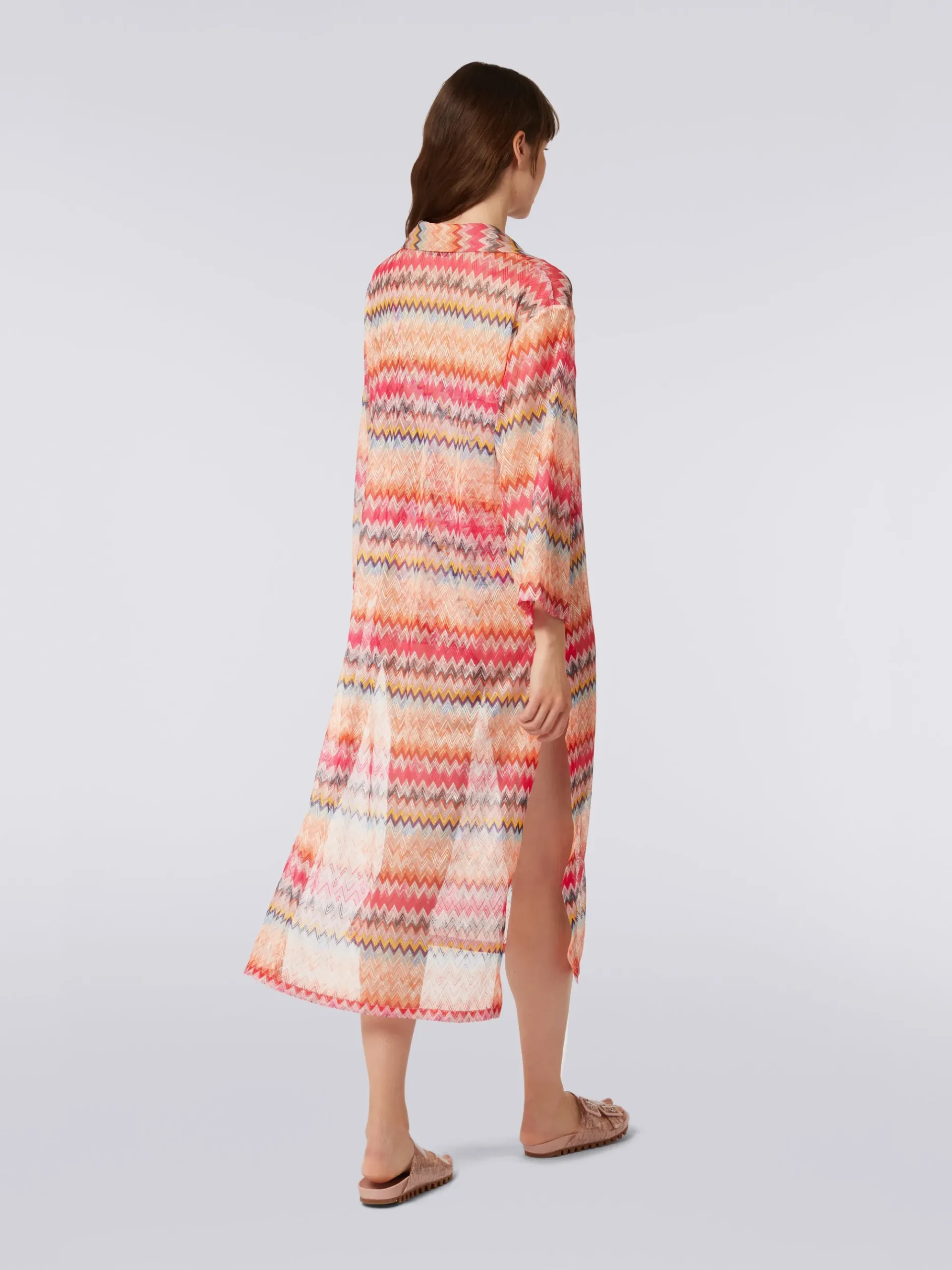 Copricostume lungo con maniche lunghe in tulle di viscosa chevron