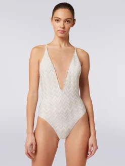 Costume intero con chevron tono su tono lamé