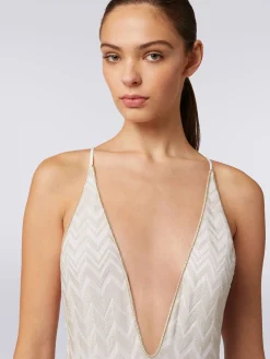 Costume intero con chevron tono su tono lamé