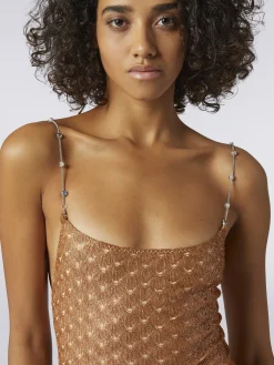 Costume intero effetto pizzo con spalline in catena e pietre