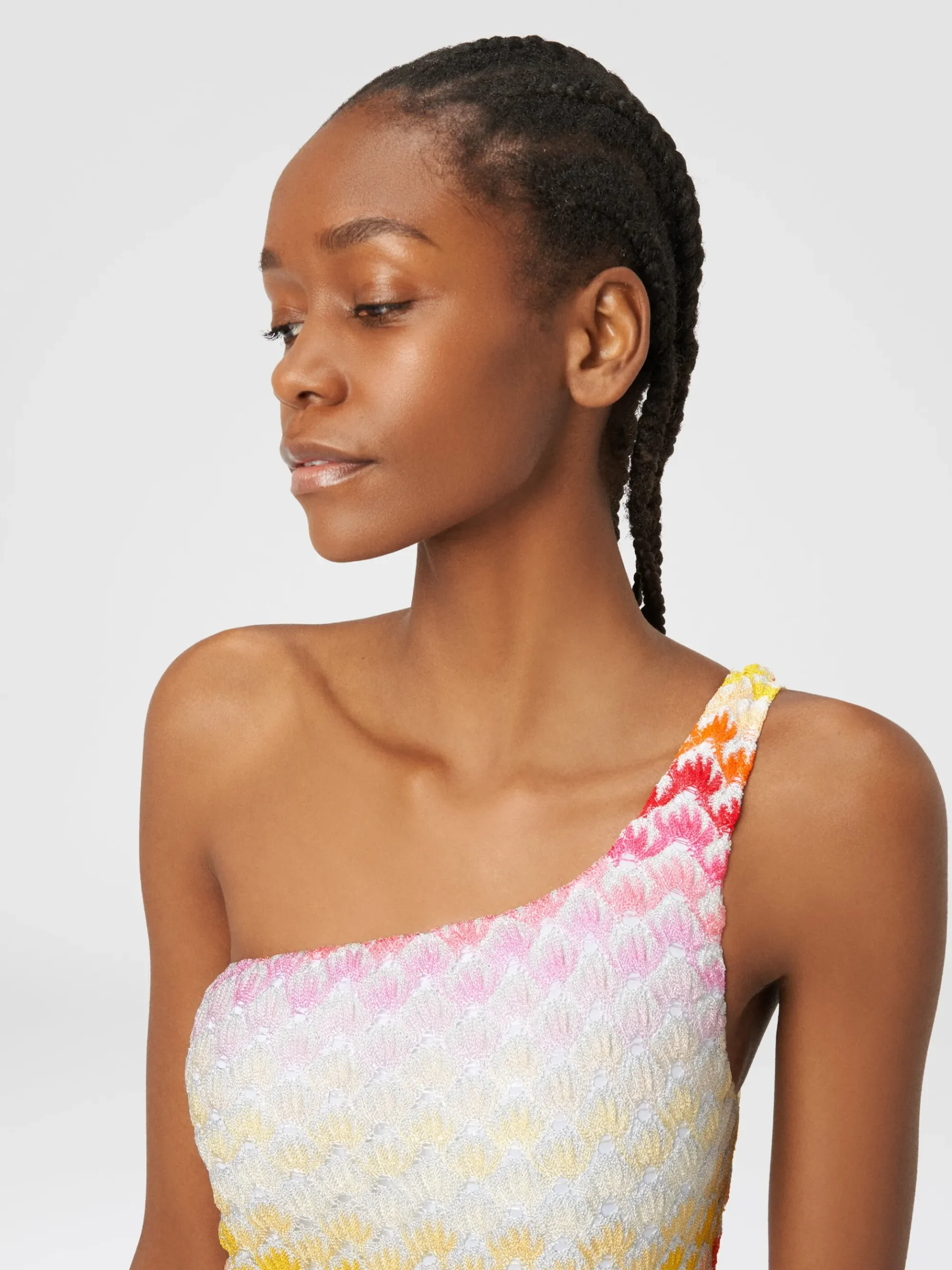 Costume intero monospalla effetto pizzo con lurex