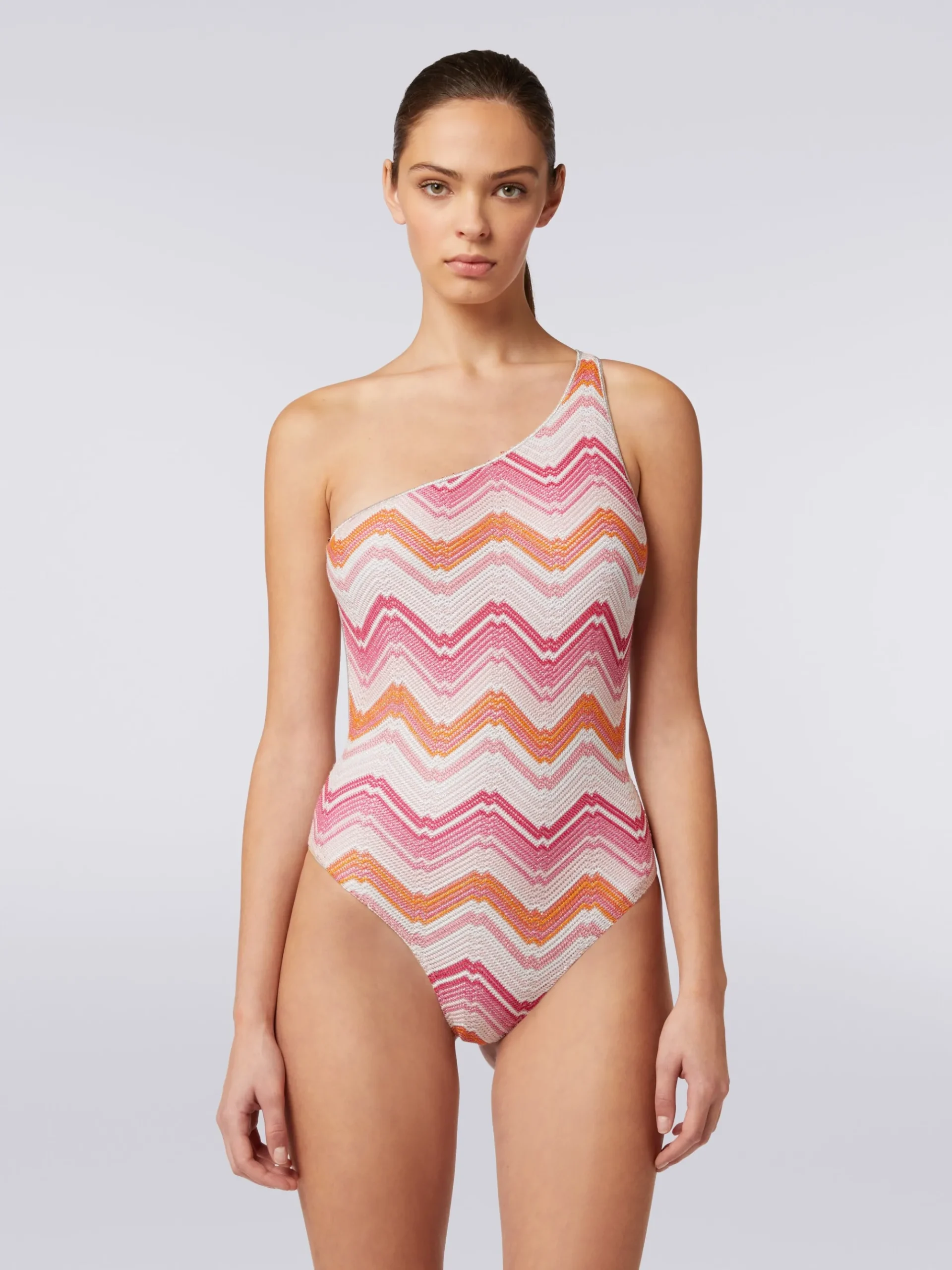 Costume intero monospalla in crochet chevron con lurex