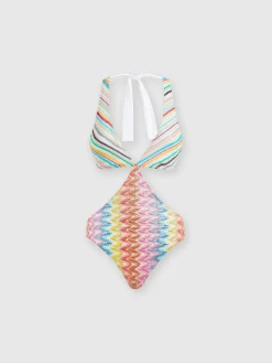 Costume intero patchwork con dettagli cut out