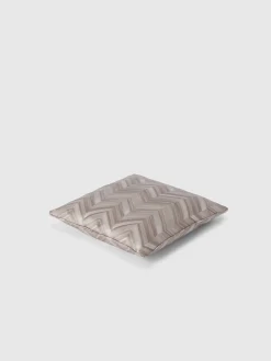 Cuscino Layers 40x40 cm in rasatello di cotone chevron