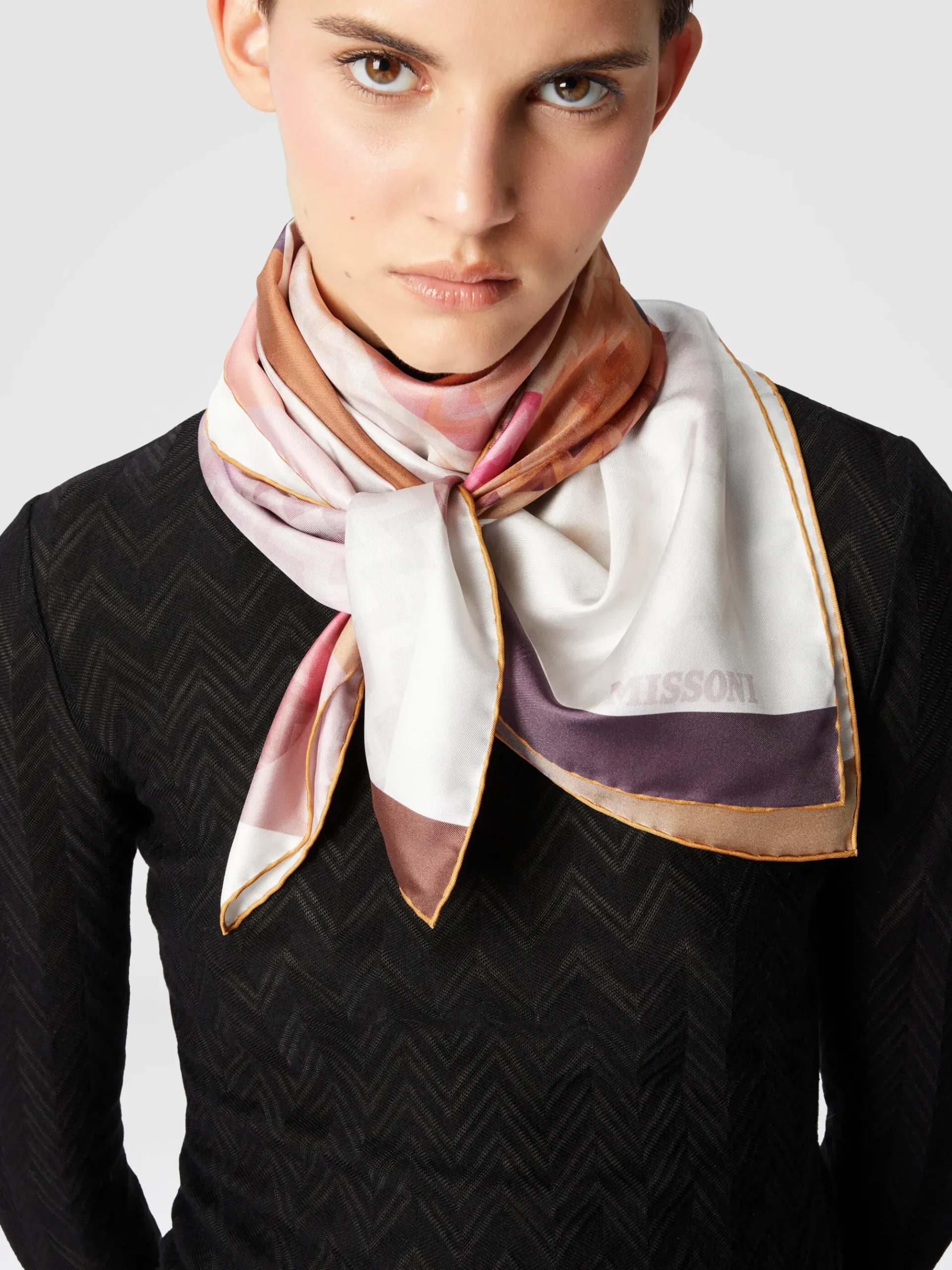 Foulard in seta zig zag