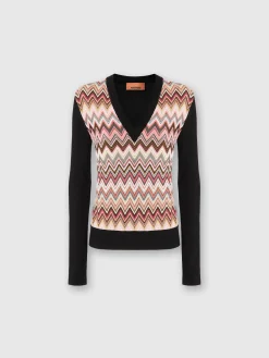 Magli in misto viscosa con inserto chevron e scollo a V