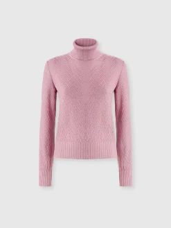 Maglia collo alto a manica lunga motivo chevron in jaquard