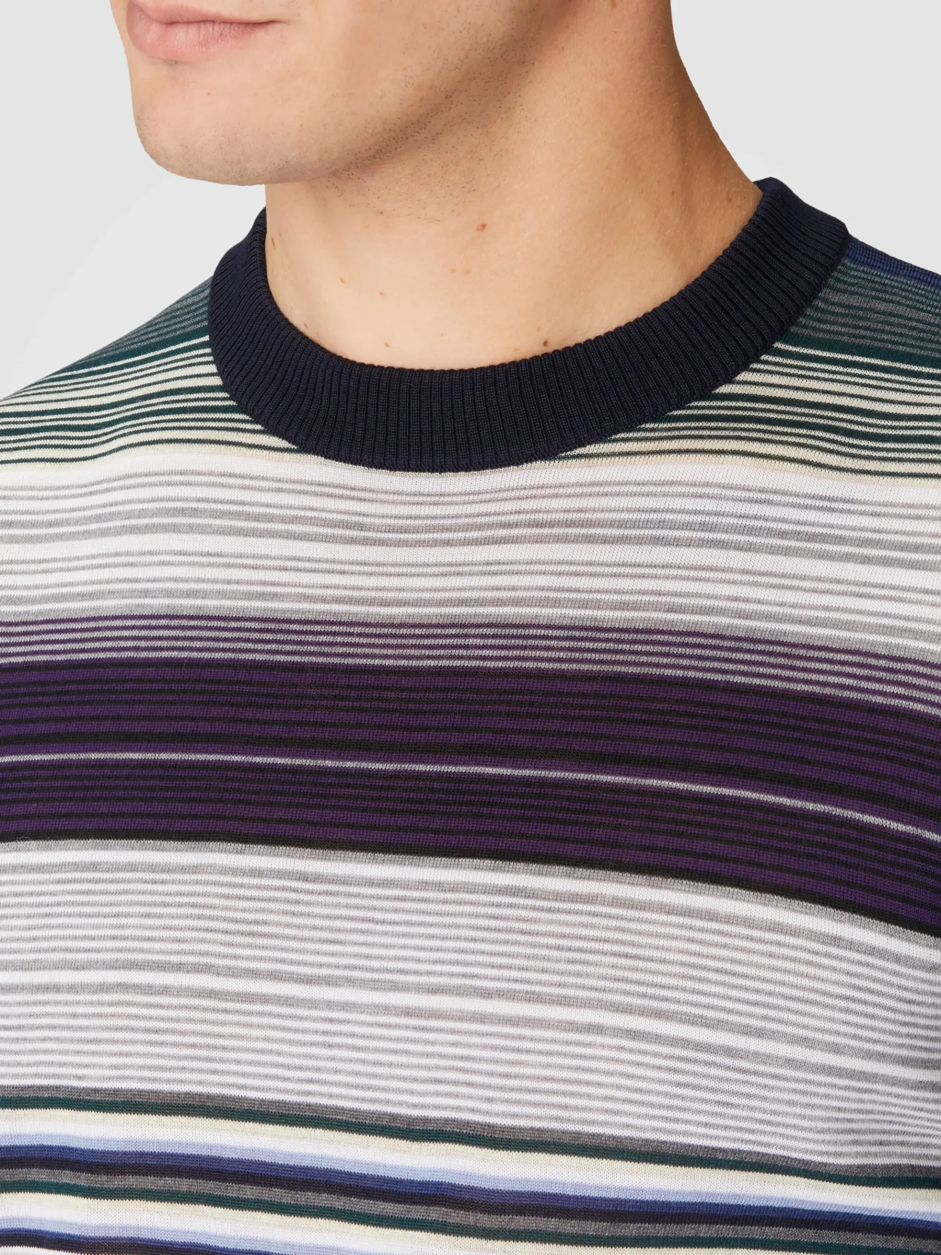 Maglia girocollo in lana