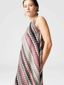 Mini-abito a trapezio con motivo zig zag seghettato lamé