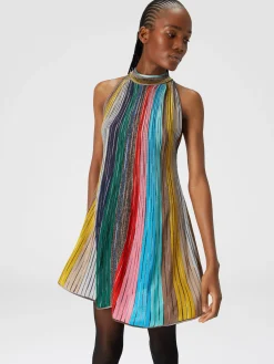 Mini-abito senza maniche in maglia plissée lamé