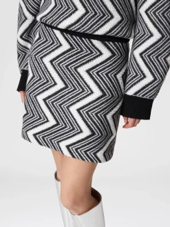 Minigonna in lana zig zag