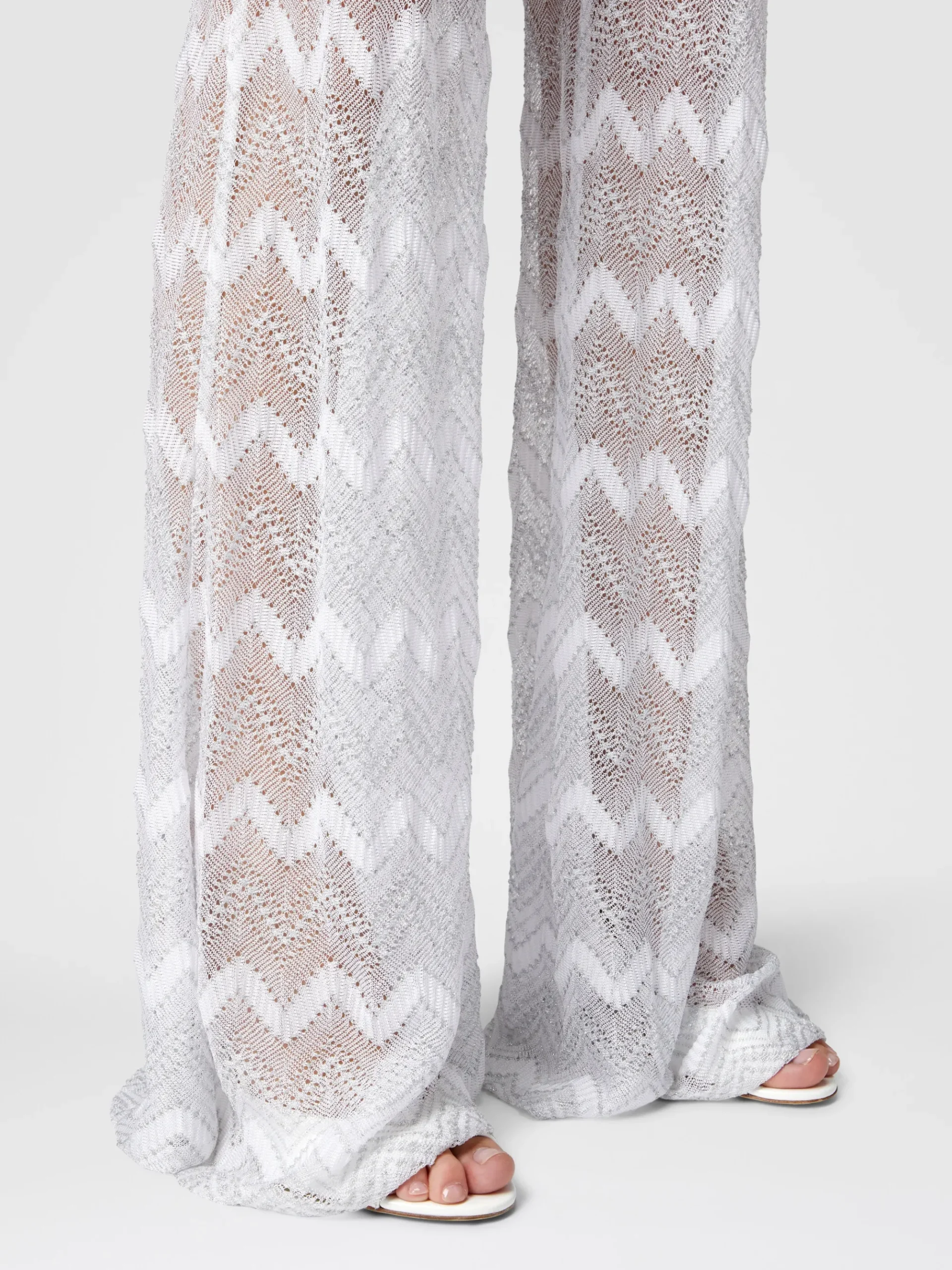 Pantaloni copricostume flare in viscosa zig zag lamé