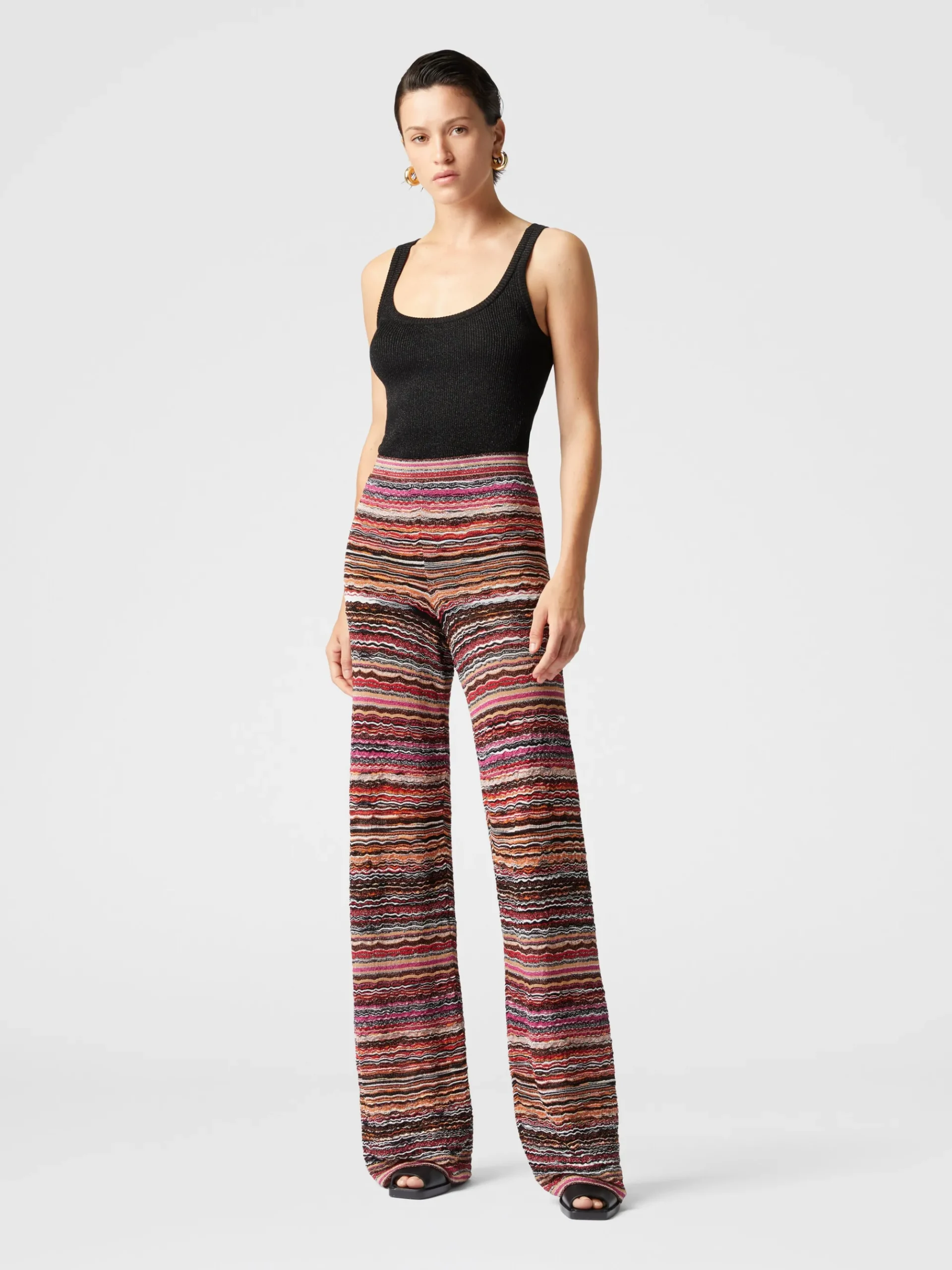 Pantaloni dritti in viscosa goffrata lamé motivo onde