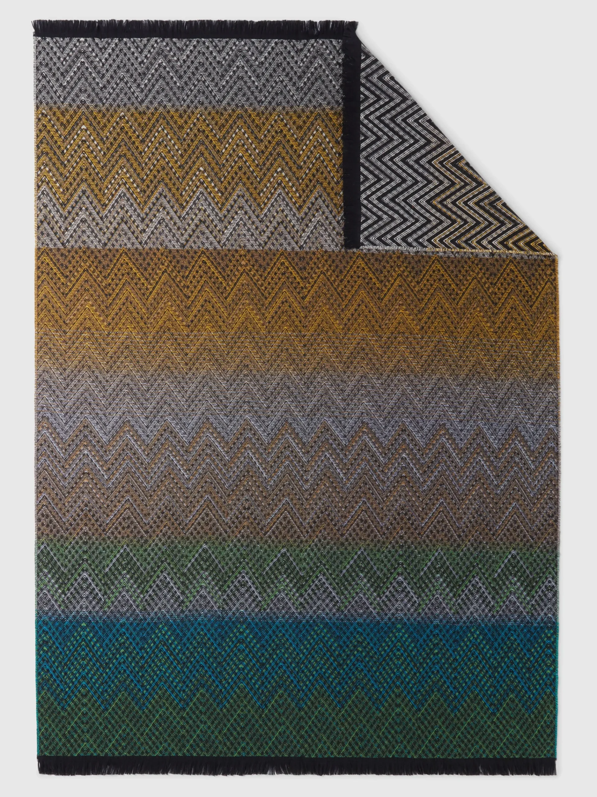 Plaid 135x195 cm in misto lana chevron con frange