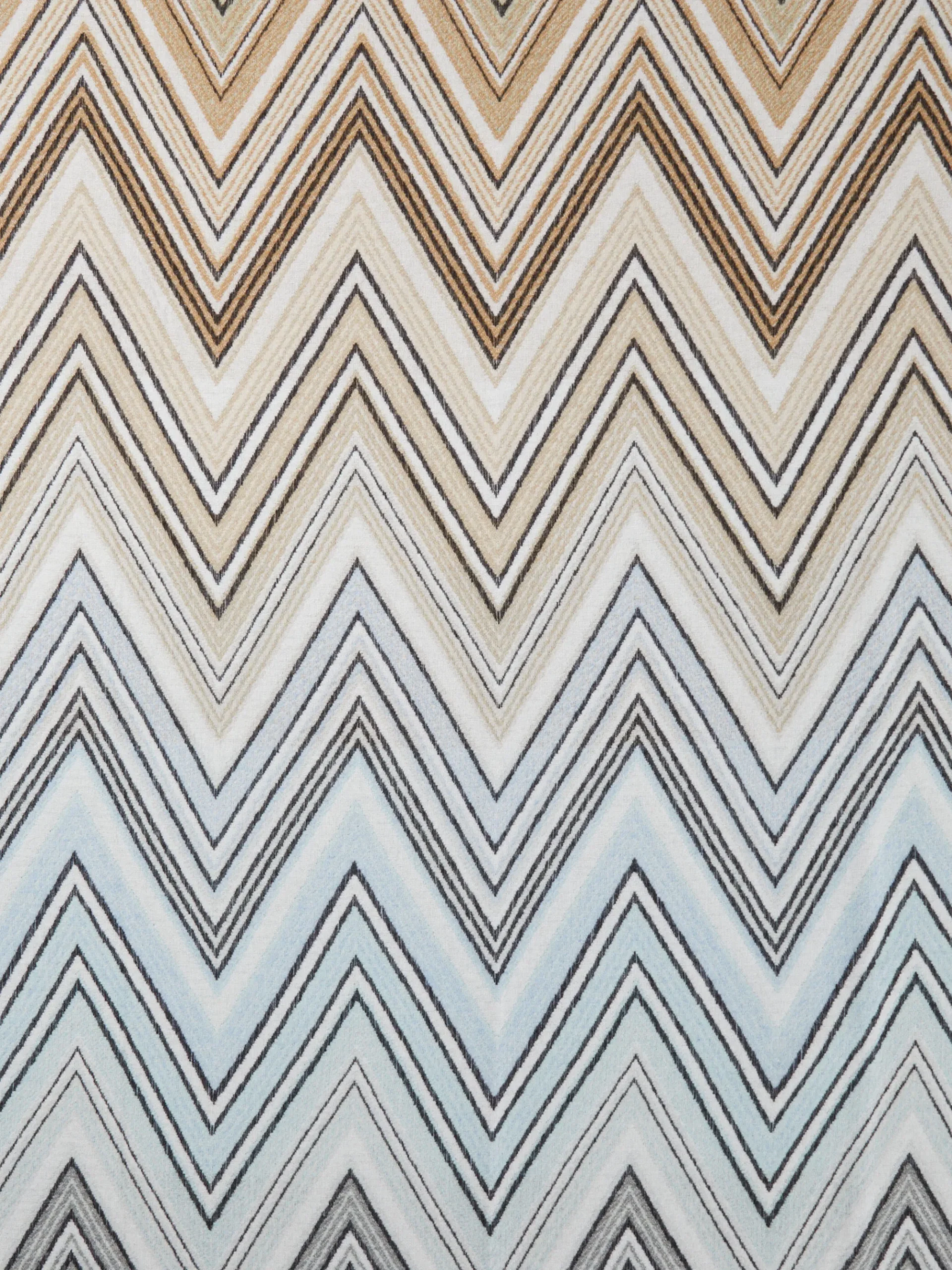 Plaid 130x190 cm in misto lana chevron con frange