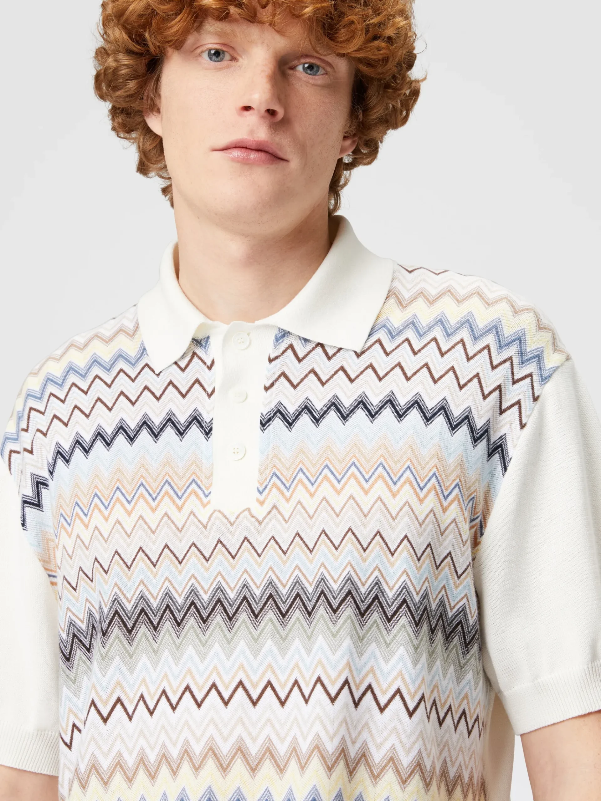 Polo in maglia di cotone zig zag con inserti tinta unita