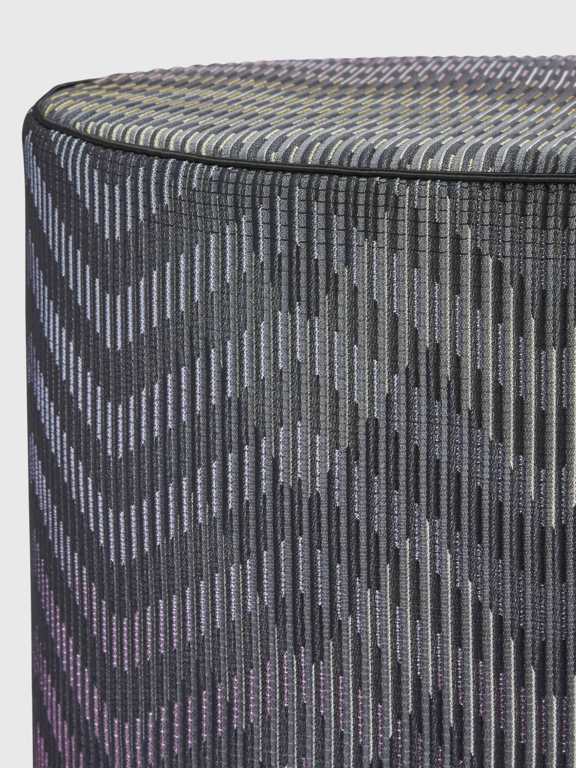Pouf cilindrico Dinamico 40x30 cm zig zag