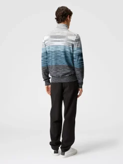 Pullover a collo alto in lana fiammata