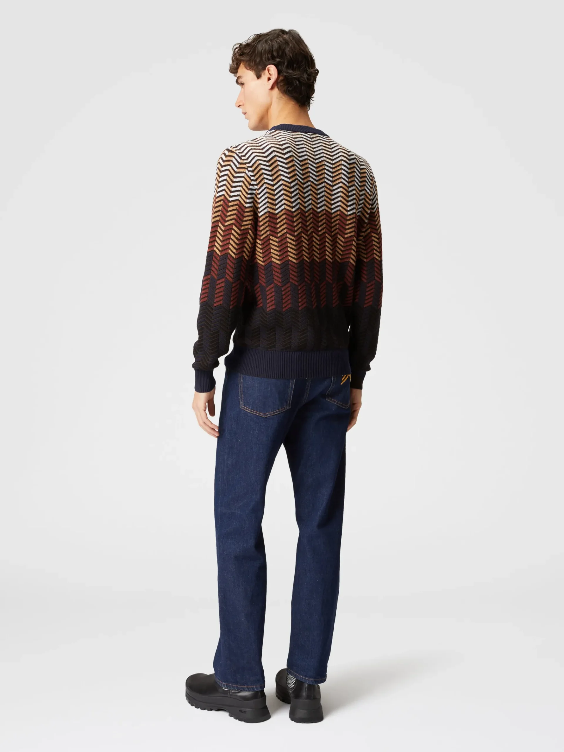 Pullover girocollo in lana vergine zig zag