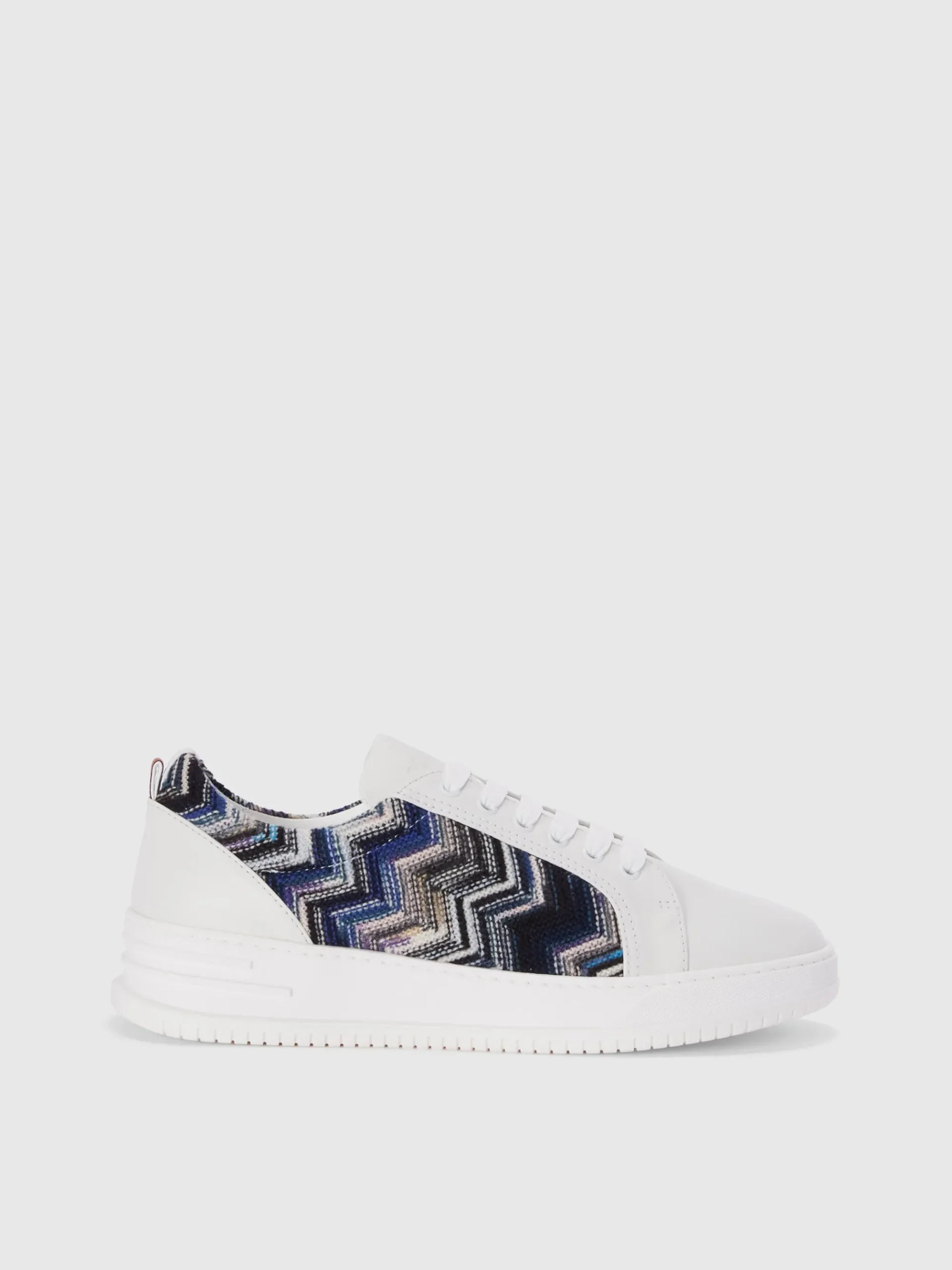 Sneakers con inserto in tessuto zig zag