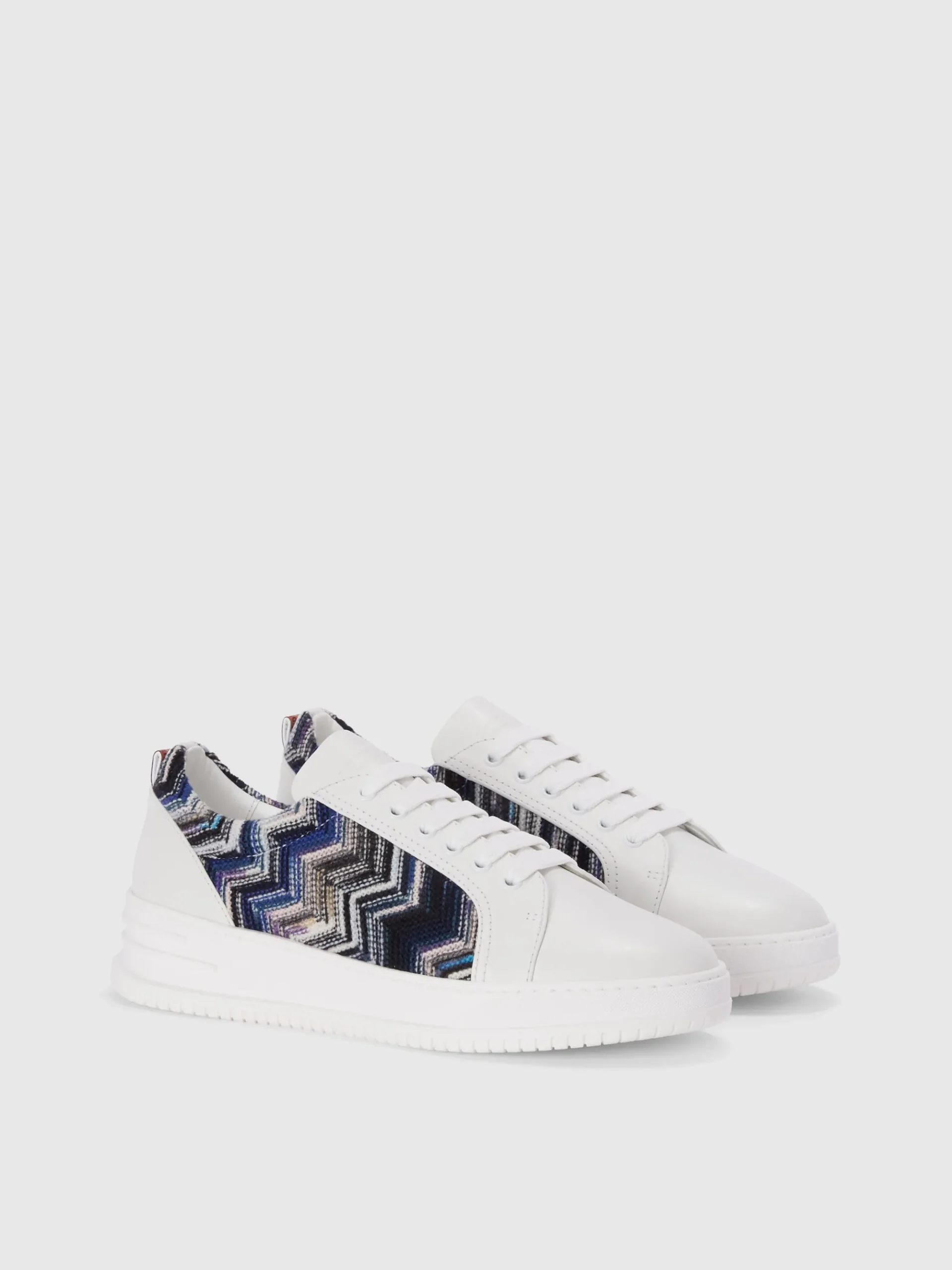 Sneakers con inserto in tessuto zig zag