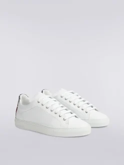 Sneakers in pelle con dettagli in maglia chevron