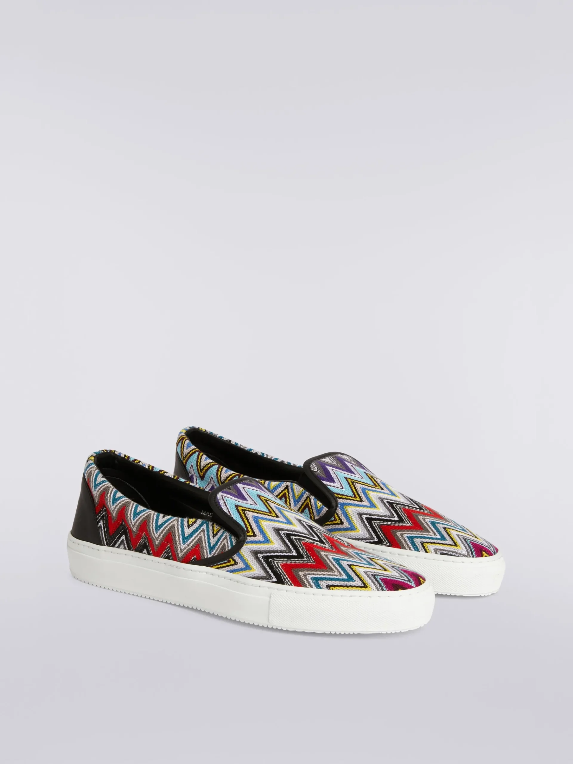 Sneakers slip on con tomaia zig zag multicolore