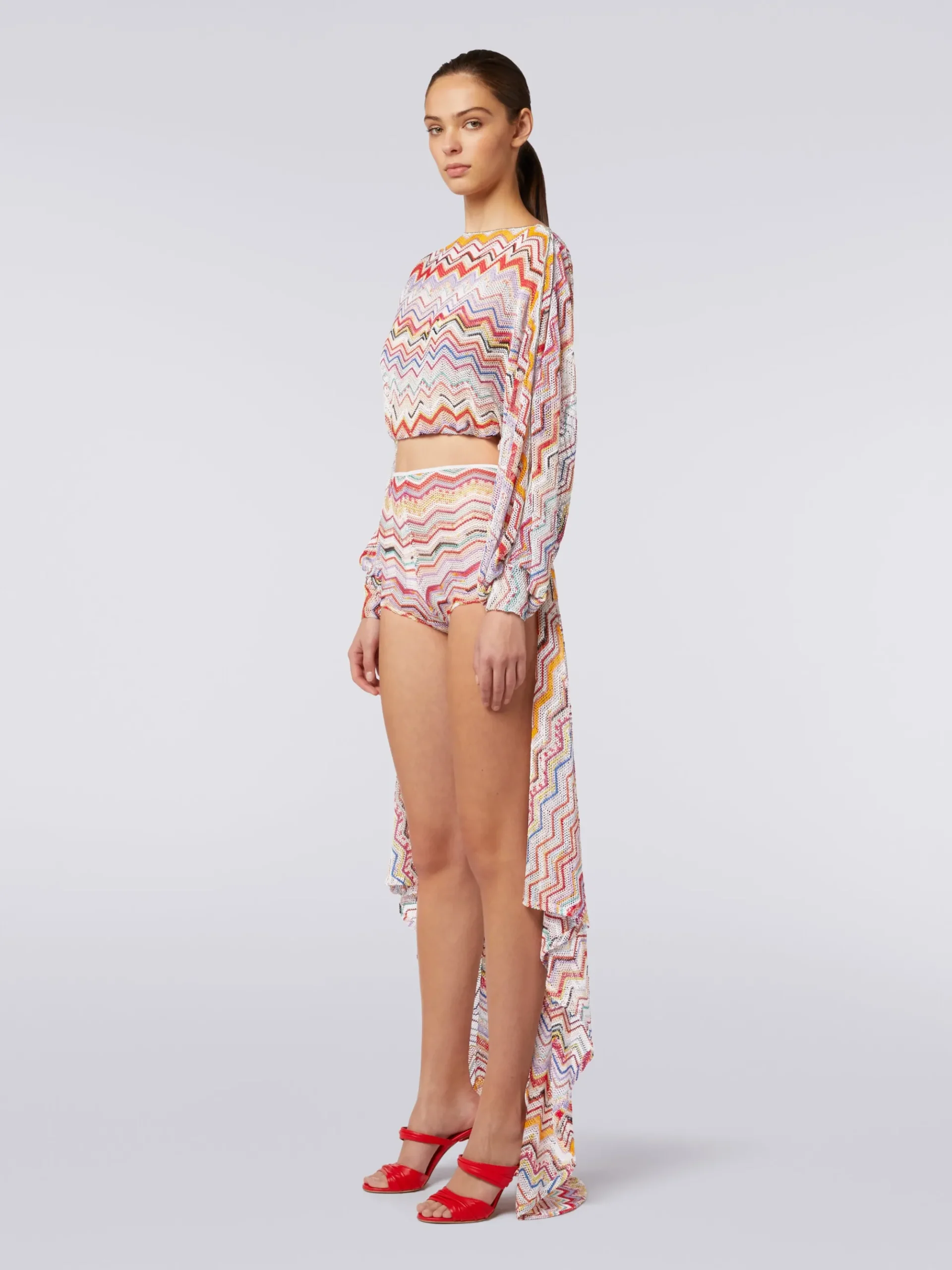 Top a maniche lunghe in crochet con lurex