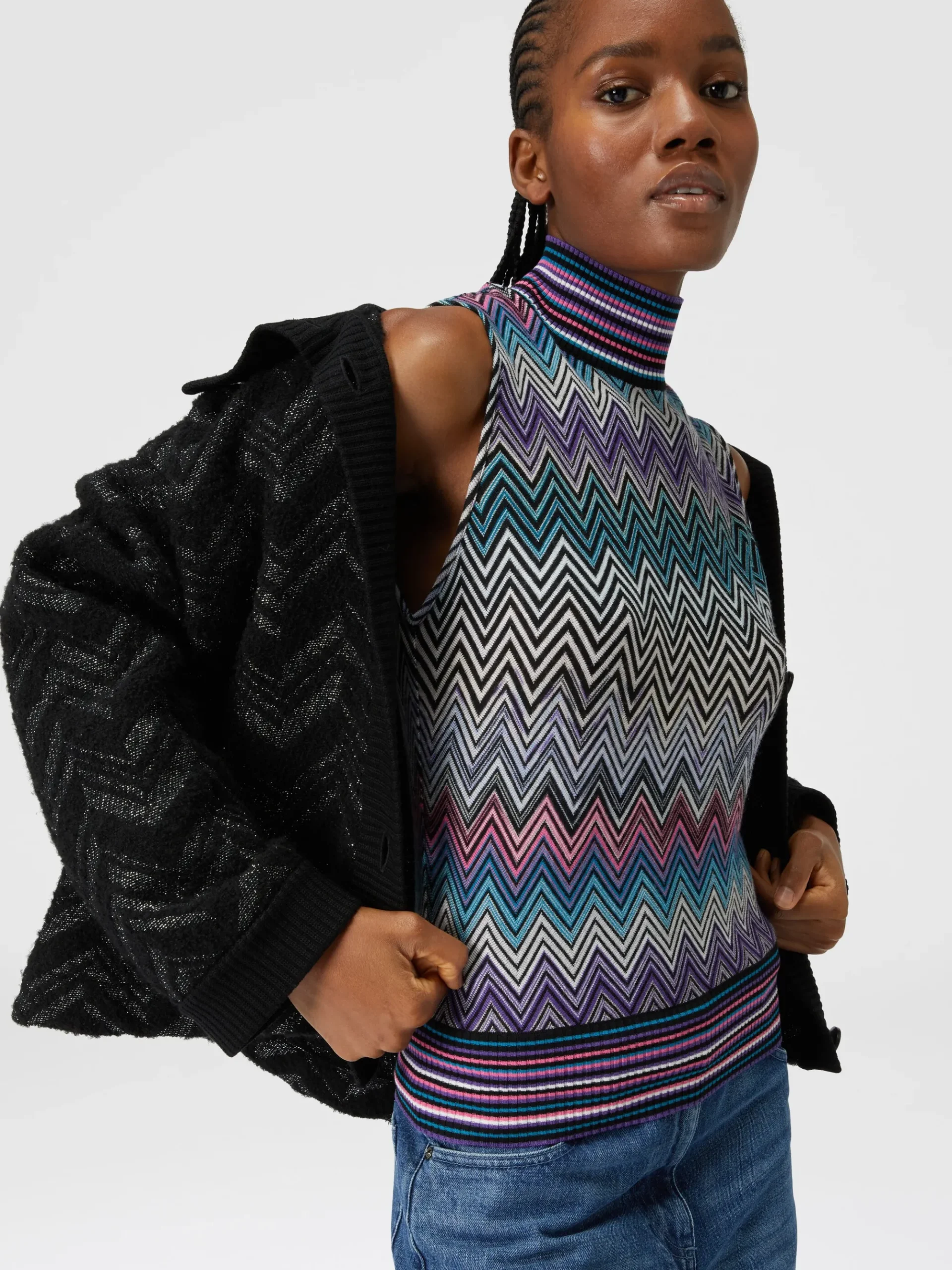 Top senza maniche a collo alto in lana zig zag