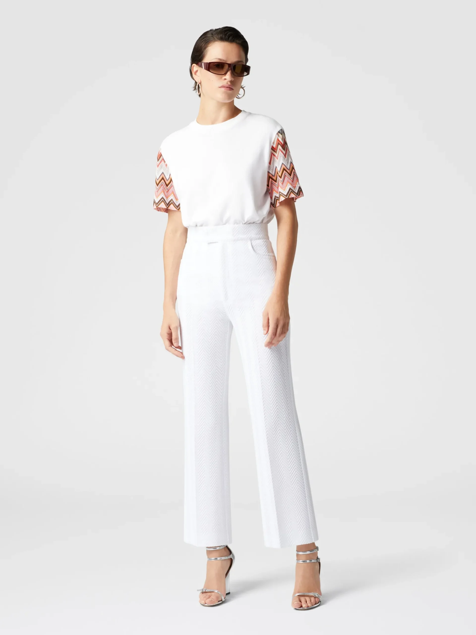 T-shirt girocollo con maniche in maglia zig zag