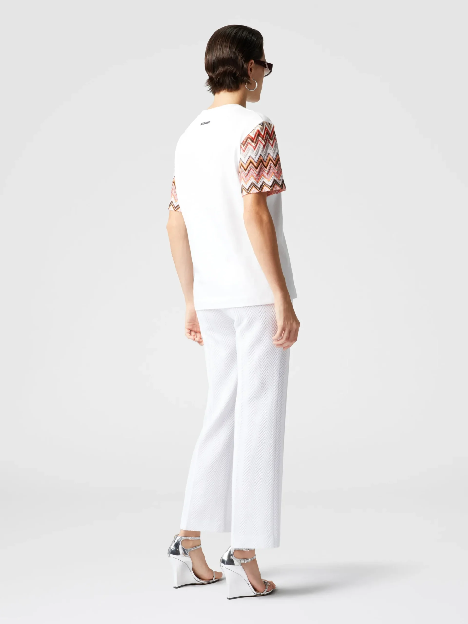 T-shirt girocollo con maniche in maglia zig zag