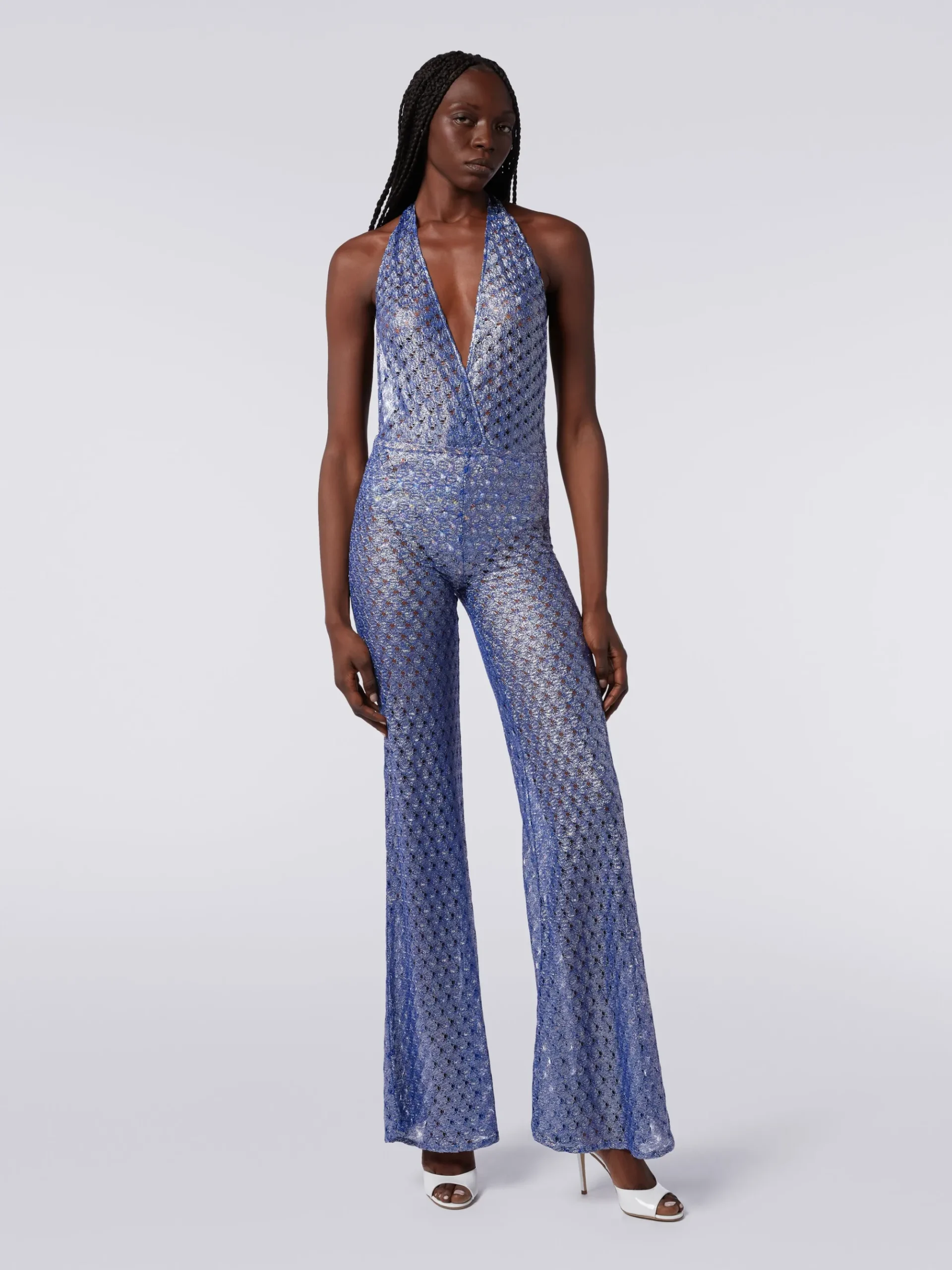 Tuta pantalone effetto pizzo con scollatura a V