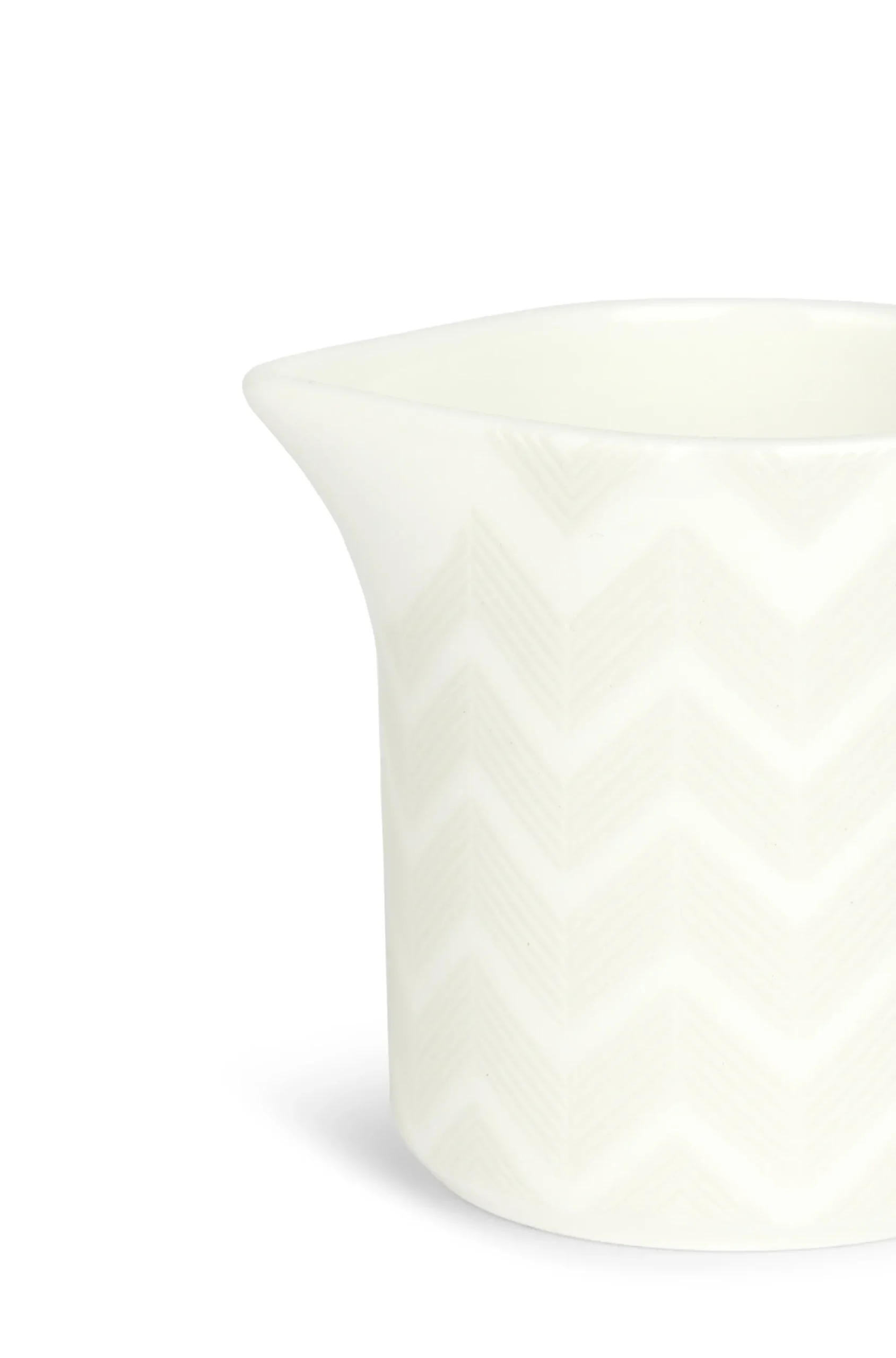 Zigzag White Lattiera